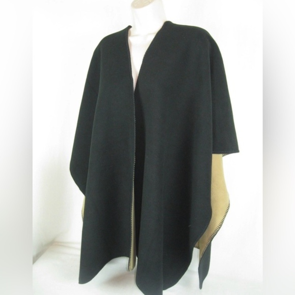 WOOLRICH Black/Tan Fleece REVERSIBLE Wrap SHAWL Warm Thicker Cozy Women One Size